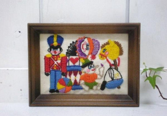 ハンドメイド 小さなアンティーク刺繍フレーム/壁飾り USA