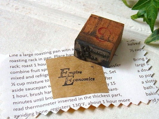 【Empire Economics】木製×メタル製・小さなヴィンテージ・スタンプ USA