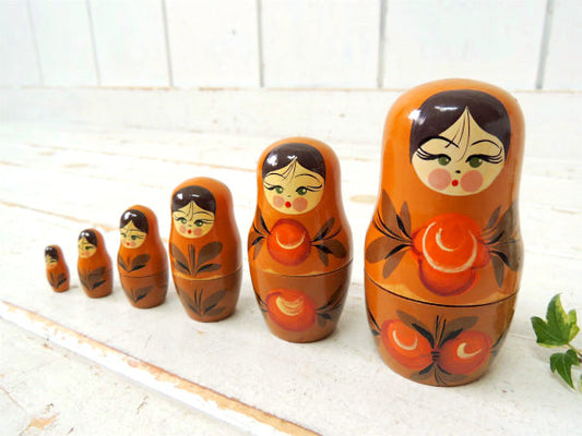 マトリョーシカ・ヴィンテージ・ロシア人形・9㎝・6体セット・伝統民芸品
