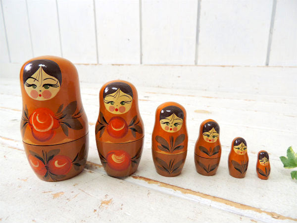 マトリョーシカ・ヴィンテージ・ロシア人形・9㎝・6体セット・伝統民芸品