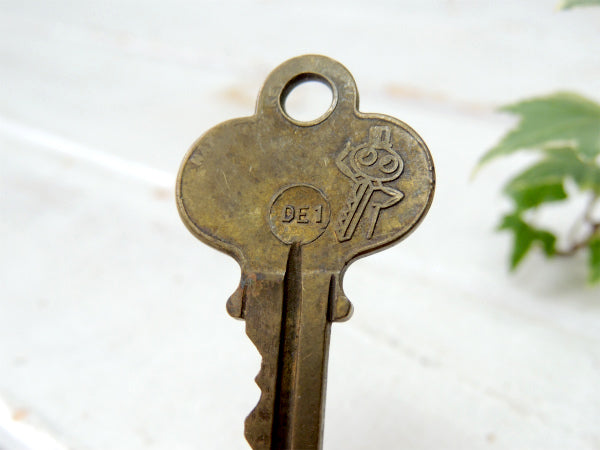 【NATIONAL KEY・ナショナル】DE 1・ヴィンテージ・鍵・キー・真鍮製・ロゴ・キャラクター