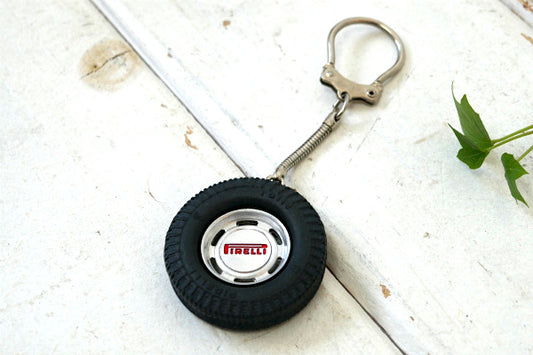 1950年代 モタースポーツタイヤ pirelli ピレリ ヴィンテージ キーホルダー