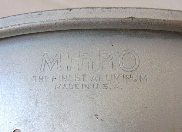 【MIRRO社】星模様・アルミ製の脚付き・アンティーク・コランダー/水切りボウル USA