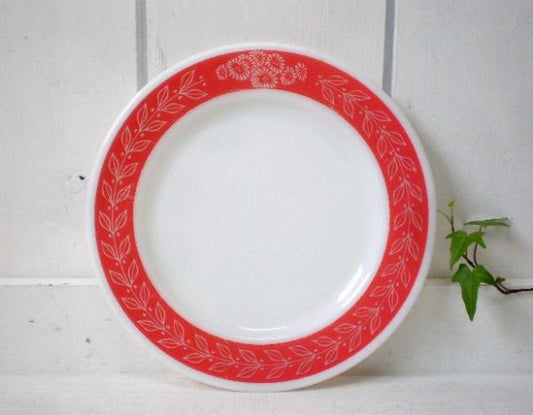 コーニング レッド・ローレル柄・ディナープレート