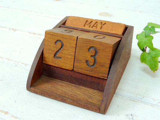積み木・木製・ヴィンテージ・デスクカレンダー/卓上カレンダー USA
