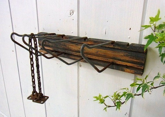 シャビーな木製・ヴィンテージ・4連・ウォールフック/壁掛けフック USA