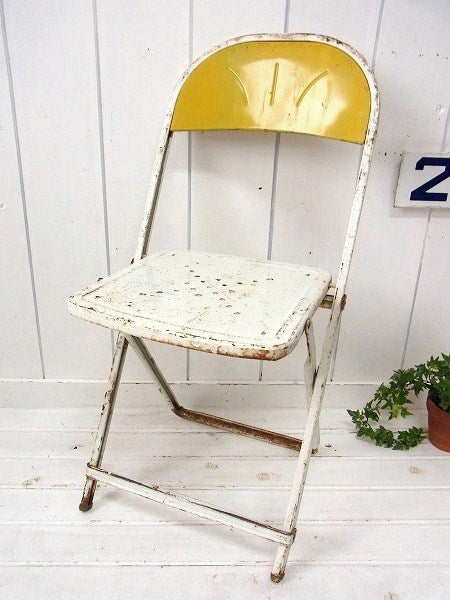シャビーなヴィンテージ・スチールチェア/ガーデンチェア/折り畳みイス USA
