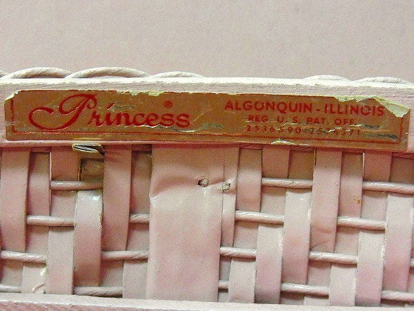 【プリンセス】ページュピンク色・スクエア型・アンティーク・ソーイングバスケット/裁縫箱 USA