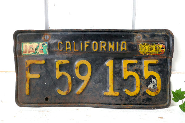 1963s カリフォルニア F59 155 ビンテージ・ブラック×イエロー・ナンバープレート USA