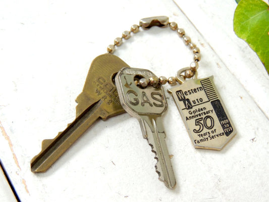 【1909~1959's】Western Auto50周年記念・ビンテージ・キーホルダー・鍵2本付き