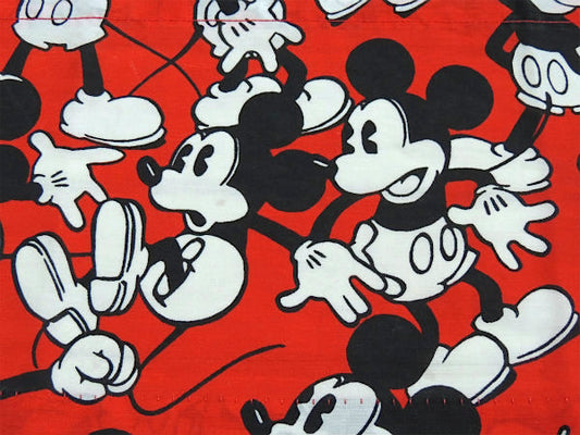 【ミッキーマウス総柄】ディズニー・ヴィンテージ・カーテン/生地/ファブリック USA