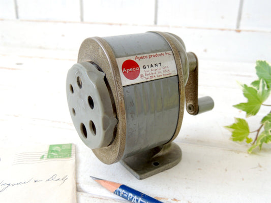 APSCO・GIANT Calif・ヴィンテージ・ペンシルシャープナー・鉛筆削り・文房具・工業系