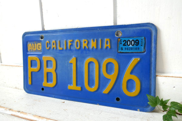 PB 1096・青色 カリフォルニア 1969's~ ヴィンテージ ナンバープレート USA