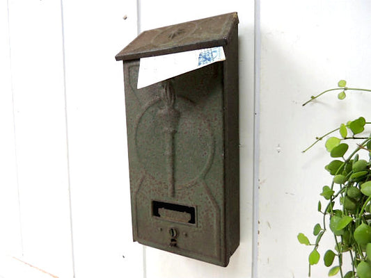 【緑色・グリーン・小窓】ティン製・アンティーク・メールボックス/郵便受け/ポスト/USA
