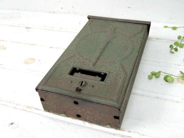 【緑色・グリーン・小窓】ティン製・アンティーク・メールボックス/郵便受け/ポスト/USA