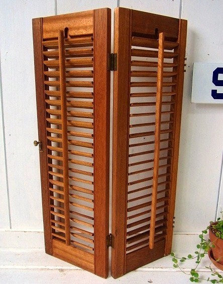 ナチュラルな木製のアンティーク・ルーバー/ヴォレー/ウッドシャッター/建具 USA