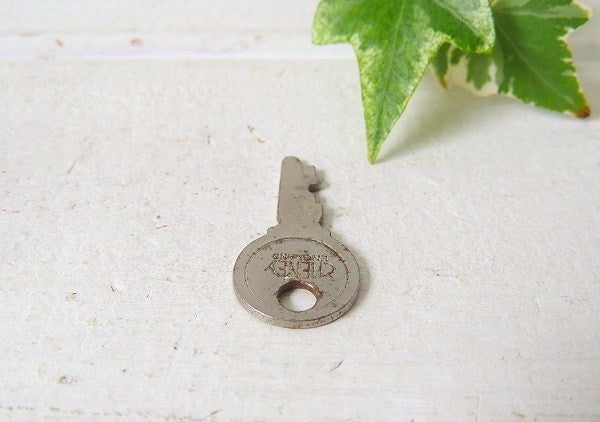 【CHENEY/ENGLAND/40】英国製・ナンバー入り・鍵・ビンテージ・キー