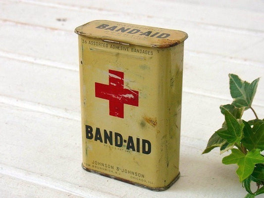 【ジョンソン&ジョンソン】バンドエイド入りの小さなヴィンテージ・ティン缶/ブリキ缶 USA