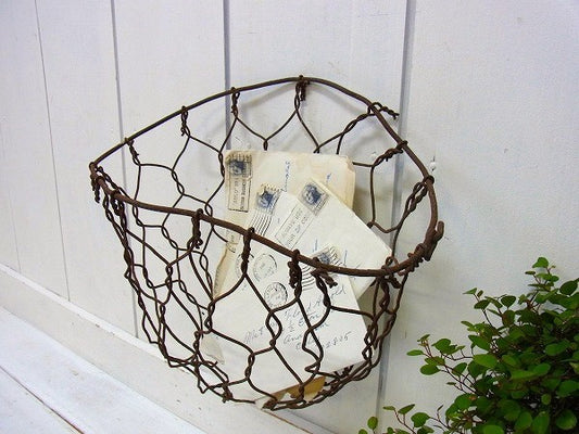 ジャンクなヴィンテージ・ワイヤーバスケット/カゴ USA