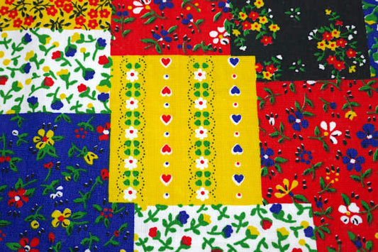 フラワー&ハート パッチワーク柄 デッドストック ヴィンテージ ファブリック 生地 ハンドメイド