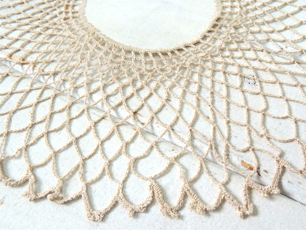 ベージュカラー 手編み クロシェレース デッドストック ヴィンテージ ドイリー ハンドメイド USA