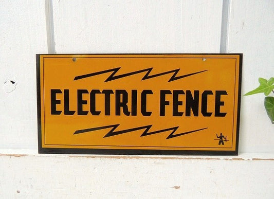 ELECTRIC FENCE フェンス ・ヴィンテージ・サインプレート 看板 USA イエロー