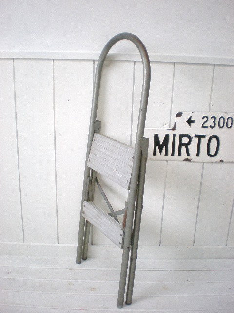 スチール製・ヴィンテージ・ステップラダー/脚立 USA