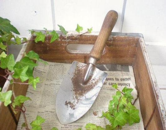 USA 木製ハンドルのアンティーク・スコップ/ガーデンツール