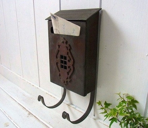 新聞受け付き・真鍮製・アンティーク・メールボックス/郵便受け/ポスト USA