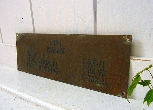 【PASSAGE】無線室・アメリカ海軍・真鍮製・40’sアンティーク・船内プレート/標示プレート