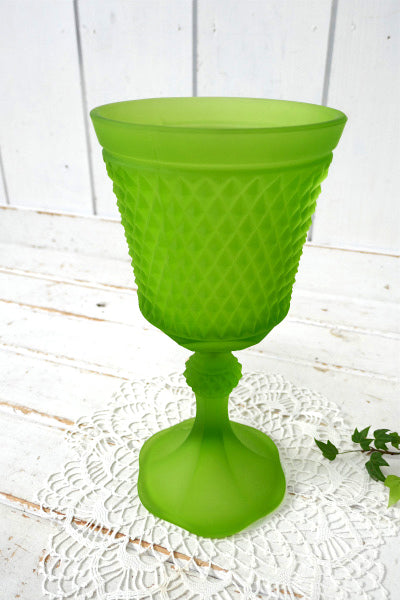 USA 擦りガラス グリーン・ガラス・ヴィンテージ・フラワーベース 花瓶 脚付き