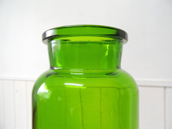 【ベルギー製・緑色】ヴィンテージ・薬瓶・メディカルボトル・ガラス瓶・花瓶・フラワーベース