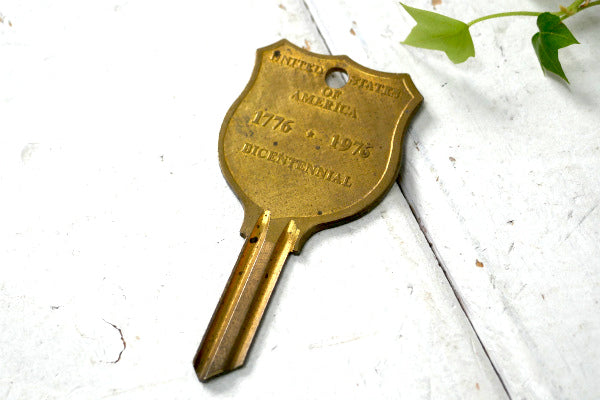 初代 アメリカ国旗・13星 1776★1976 USA 建国200年 ヴィンテージ 真鍮 キー 鍵