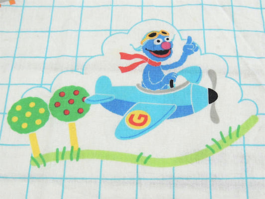 【セサミストリートの仲間たち】色々な乗り物柄・ベビーサイズ・ユーズドシーツ/アメリカ製