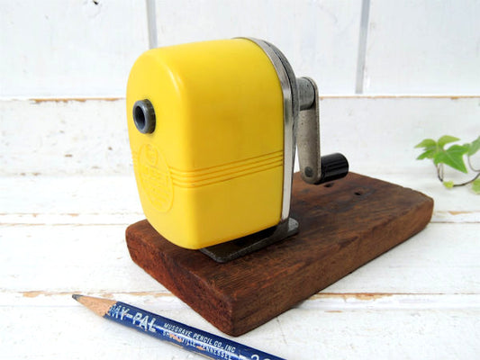 Apsco・黄色 MIDGET・イエローカラー・ヴィンテージ・ペンシルシャープナー 鉛筆削り