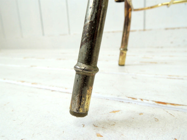 【ミッドセンチュリー】ゴールド色・メタル製・ヴィンテージ・マガジンラック/マガジンスタンド USA