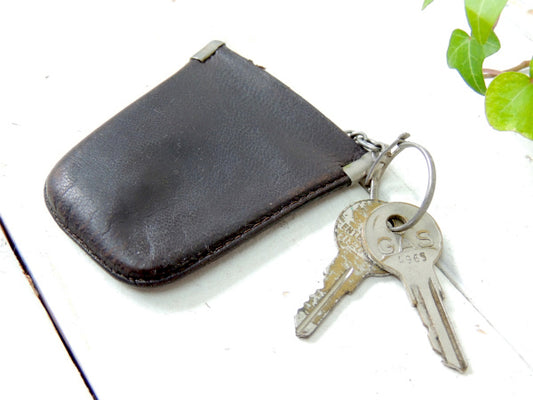 【黒革・レザー・バネ口】USA・ヴィンテージ・キーケース・古い鍵2本付き/アメ車