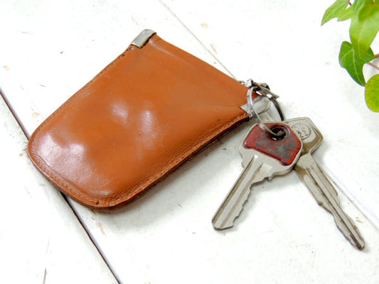 【DATSUN・ブラウンレザー】バネ口・USA・ヴィンテージ・キーケース・古い鍵2本付き/アメ車/革