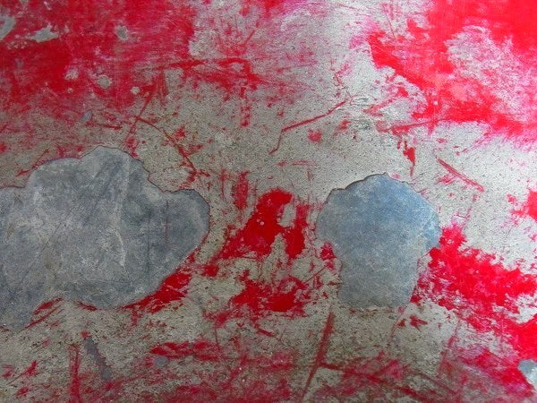 赤いペンキの付いたジャンクなブリキ製・ヴィンテージ・バケツ/ガーデニング USA