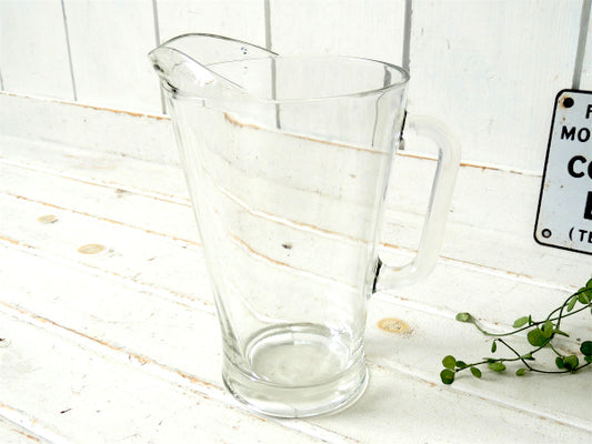 ガラス製・大きなヴィンテージ・ピッチャー・ガラスジャグ・水差し・フラワーベース/プレス