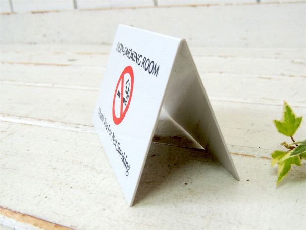 Non-Smoking Room 卓上型 両面看板 プラスティック製 禁煙 サインプレート 店内装飾