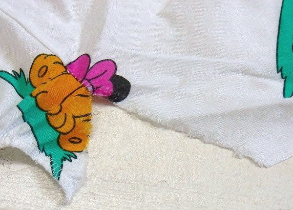 【ベビーミッキー&ミニー】ベビーサイズ・ユーズドシーツ(ボックスタイプ) USA