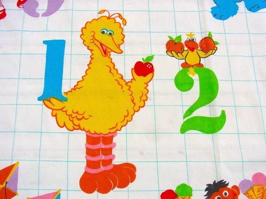 【セサミストリート】数字柄・ヴィンテージ・ユーズドシーツ(フラットタイプ) USA
