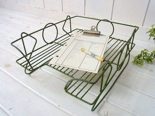 グリーン色の脚付き・ヴィンテージ・ワイヤー書類トレイ/書類ラック/デスクトレイ USA