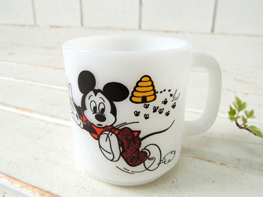 ミッキーマウスクラブ リビーグラス社 ミルクガラス ヴィンテージ マグカップ ハニービー 食器