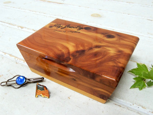 【Trees of Mystery】シダーウッド製・ヴィンテージ・ジュエリーボックス・宝石箱・お土産