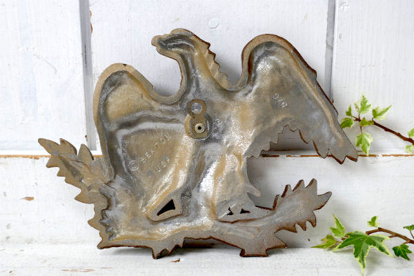 イーグル サイン 看板・壁飾り・ウォールデコ・鷲・USA・メタル製・アメリカン ビンテージ