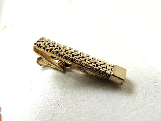 【SWANK社製・細工デザイン】アンティーク&ヴィンテージタイピン ゴールドトーン