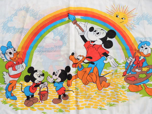 【ミッキー&フレンズ】ディズニー・レインボー柄・ヴィンテージ・ピロケース/枕カバー USA