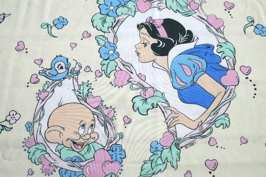 白雪姫 スノーホワイト 7人のこびと ディスニー ヴィンテージ ユーズドシーツ(1/2) USA